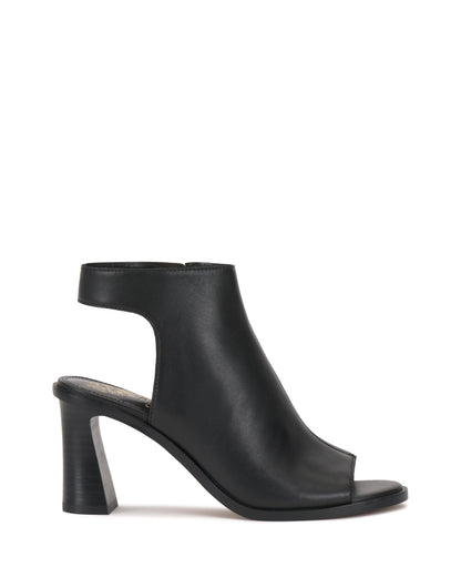 Vince Camuto Rimdia Sandal Black Leather