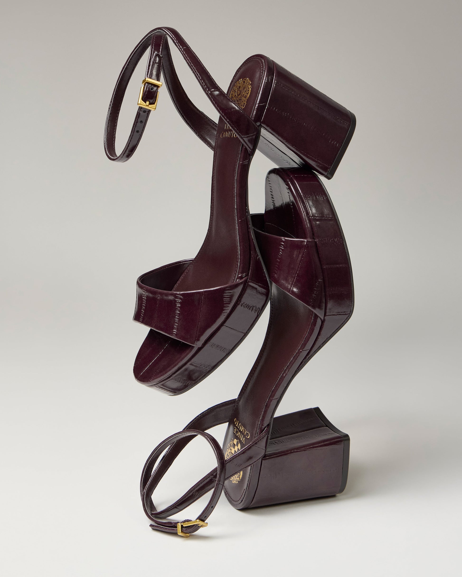 Vince Camuto Pendreya Platform Sandal Pomegranate Red