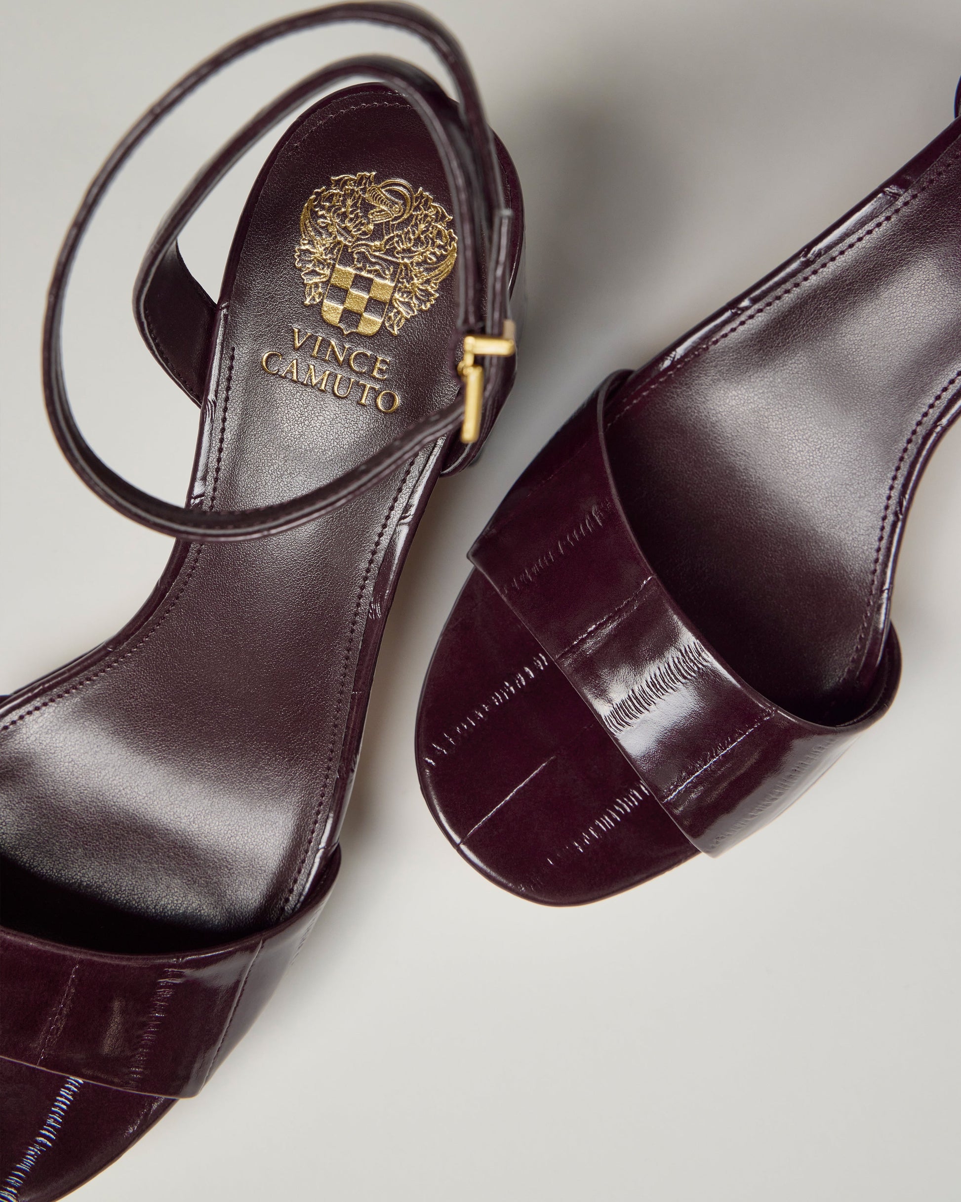 Vince Camuto Pendreya Platform Sandal Pomegranate Red