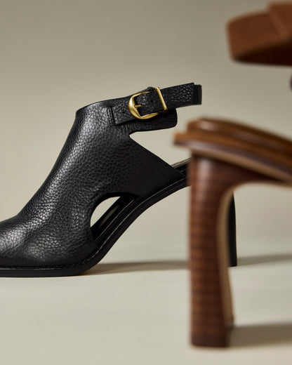 Vince Camuto Fezisha Sandal Black Leather