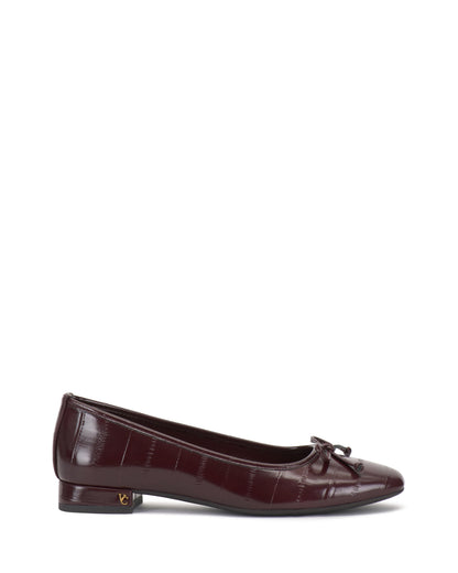 Vince Camuto Jenlea Ballet Flat Pomegranate Red